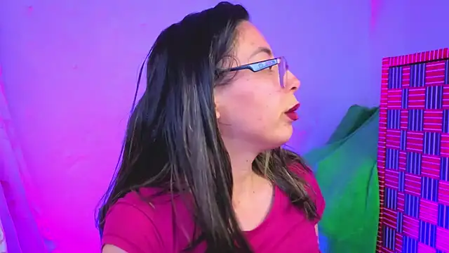 Snapshot of Miranda_sexlove_ chatting on 01-07-26, 07:33 Miranda sexlove online show from 01-07-26, 07:33