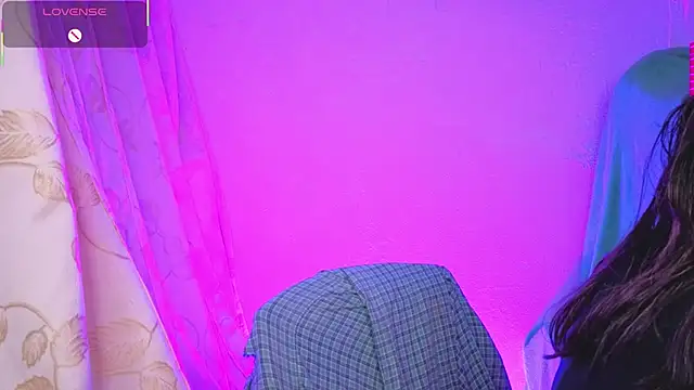 Snapshot of Miranda_sexlove_ chatting on 02-05-26, 06:07 Miranda sexlove online show from 02-05-26, 06:07