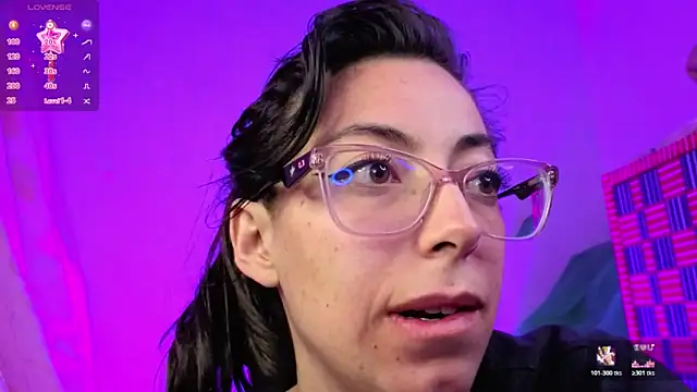 Snapshot of Miranda_sexlove_ chatting on 02-19-26, 06:59 Miranda sexlove online show from 02-19-26, 06:59