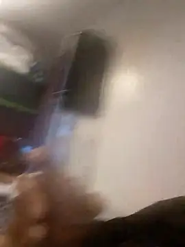 Hungwell1515 online show from 01-19-26, 01:48