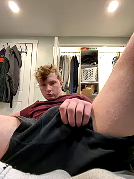 Snapshot of Novvikk88 chatting on 10-31-25, 10:27 Novvikk88 online show from 10-31-25, 10:27