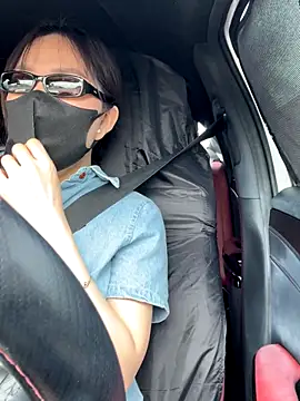 Linh 2004 online show from 09-23-25, 05:32