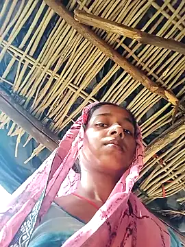 Snapshot of Saniye-143 chatting on 09-21-25, 03:30 Saniye-143 online show from 09-21-25, 03:30