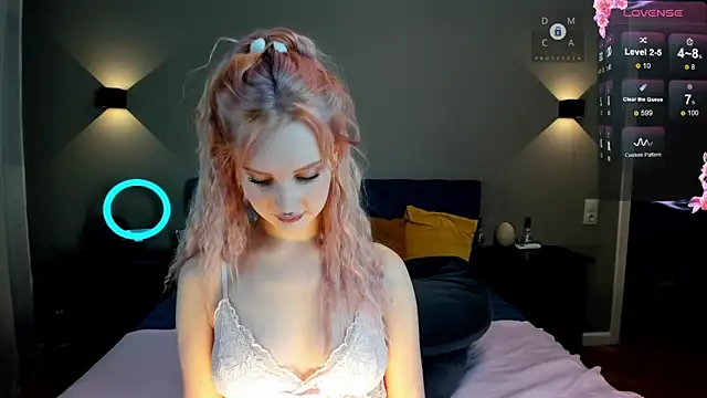 Snapshot of linda_ada chatting on 09-22-25, 06:10 linda ada online show from 09-22-25, 06:10