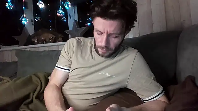 MasterJakeJohns online show from 12-20-25, 12:07