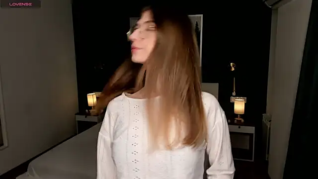 Snapshot of EditaBand chatting on 10-22-25, 07:13 EditaBand online show from 10-22-25, 07:13