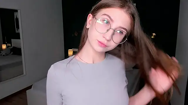 Snapshot of EditaBand chatting on 11-20-25, 07:02 EditaBand online show from 11-20-25, 07:02