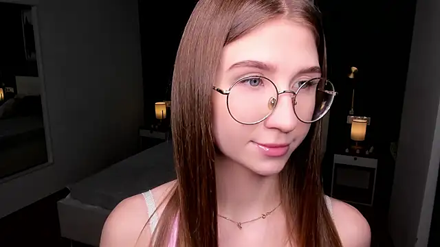 Snapshot of EditaBand chatting on 12-05-25, 07:10 EditaBand online show from 12-05-25, 07:10