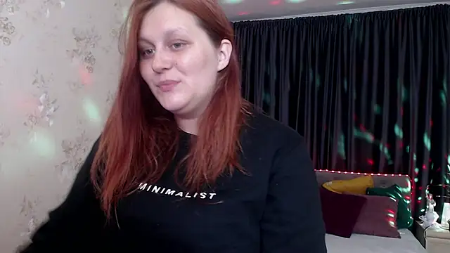 Alisawoods  online show from 10-24-25, 07:32