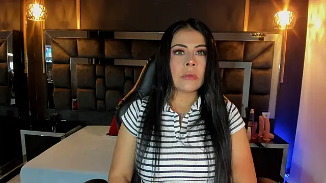 Aniajoness  online show from 09-20-25, 04:24