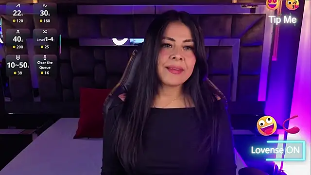 Aniajoness  online show from 04-07-26, 03:18