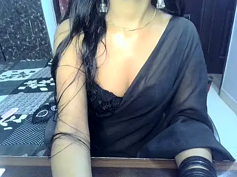 Snapshot of Meri_Cutie_Pie chatting on 10-26-25, 06:47 Meri Cutie Pie online show from 10-26-25, 06:47