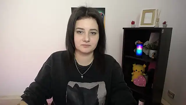 Katrin kiss  online show from 10-13-25, 01:44