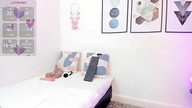 yunna7 online show from 09-26-25, 11:36