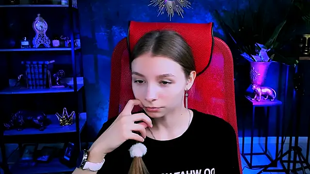 JulieDaniel online show from 09-11-25, 08:14