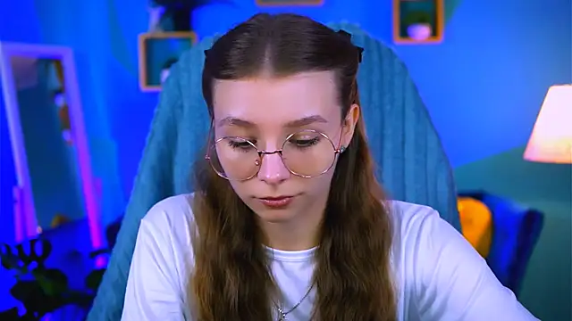 JulieDaniel online show from 09-30-25, 09:14