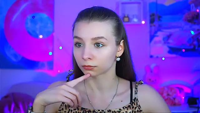 JulieDaniel online show from 10-23-25, 08:24