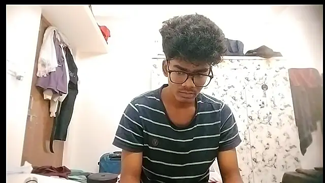 Snapshot of Rahulisagoodguy chatting on 09-16-25, 06:25 Rahulisagoodguy online show from 09-16-25, 06:25