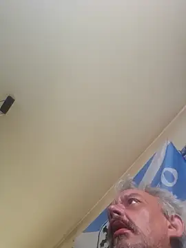 Snapshot of Fonse1860 chatting on 09-20-25, 07:31 Fonse1860 online show from 09-20-25, 07:31