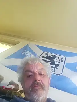 Snapshot of Fonse1860 chatting on 10-14-25, 08:26 Fonse1860 online show from 10-14-25, 08:26