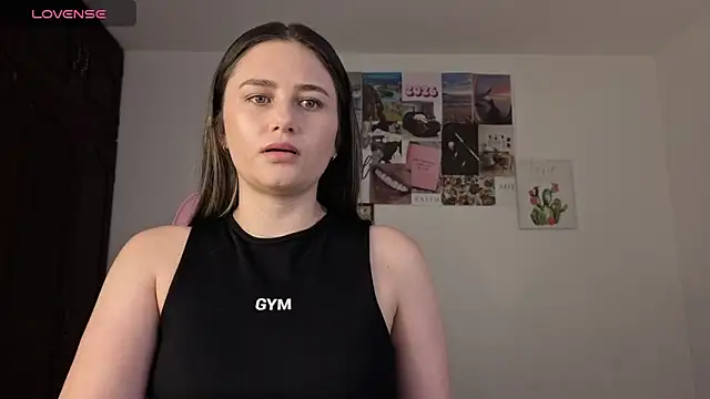 Veronika  Winslow  online show from 03-29-26, 11:21