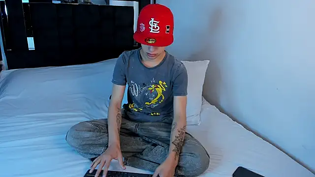 Snapshot of Thiago_Divine_ chatting on 09-09-25, 12:59 Thiago Divine online show from 09-09-25, 12:59