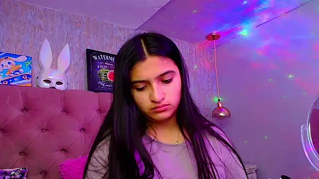 laurenelove online show from 11-22-25, 03:05