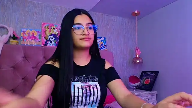 laurenelove online show from 02-28-26, 04:24