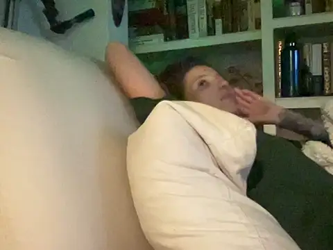 dddasani online show from 10-27-25, 06:39