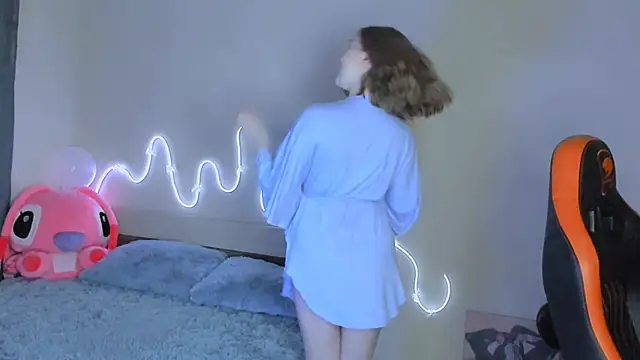 LaraKrein lk online show from 02-01-26, 06:17