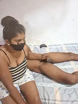 Snapshot of Amaayaa chatting on 01-17-26, 11:30 Amaayaa online show from 01-17-26, 11:30