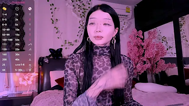 Lein Bone online show from 11-08-25, 12:11