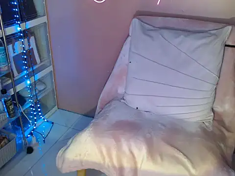 skinny gracie online show from 11-01-25, 09:55