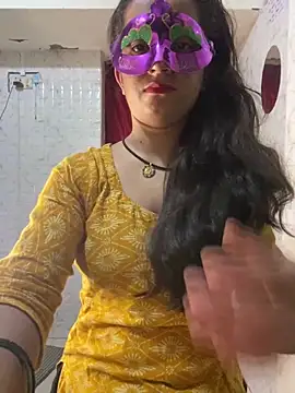 Snapshot of MONA_0213 chatting on 09-25-25, 07:17 MONA 0213 online show from 09-25-25, 07:17