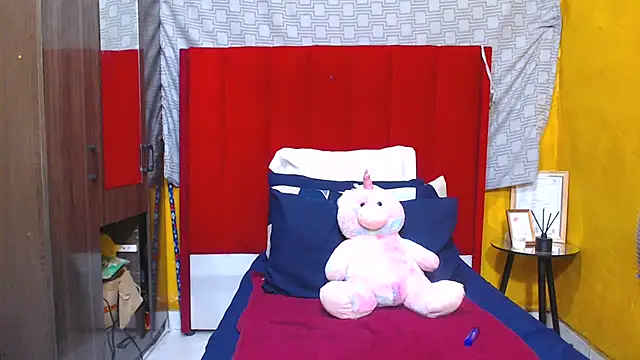 Candycrush2555 online show from 02-11-26, 08:47