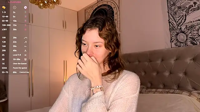 IrisPurrphy online show from 11-11-25, 05:02