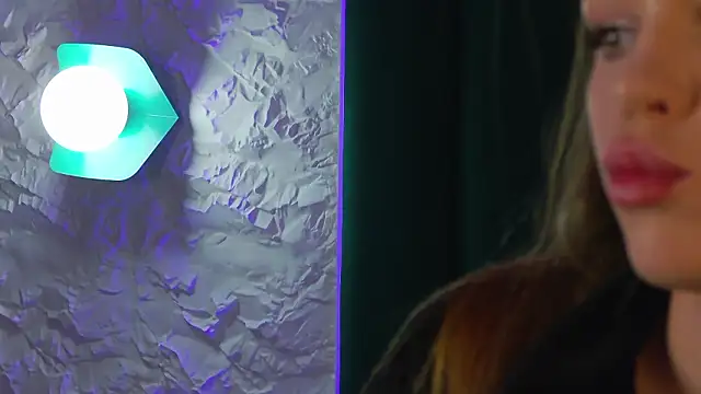 Snapshot of MarilynNova chatting on 02-03-26, 05:05 MarilynNova online show from 02-03-26, 05:05