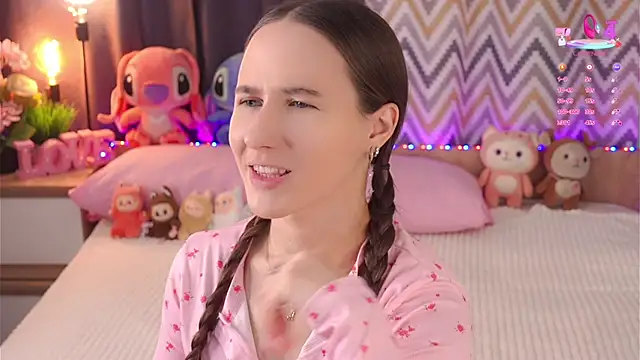 MaudAle online show from 09-20-25, 01:06