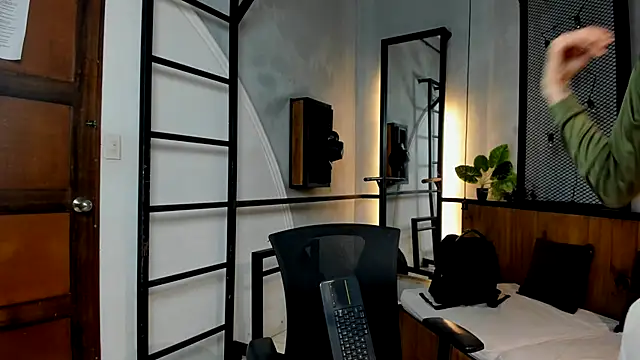 Dani mc1 online show from 11-09-25, 11:41