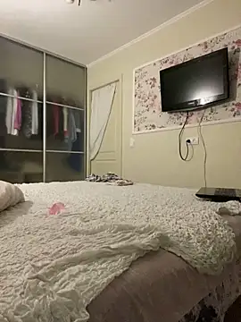 missevacrystal online show from 09-10-25, 05:46