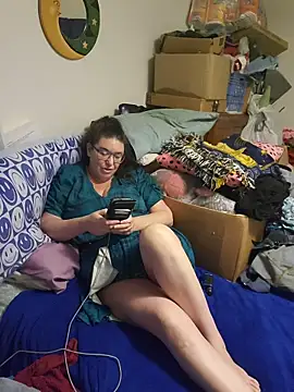 Butterfly50286 online show from 11-09-25, 03:49