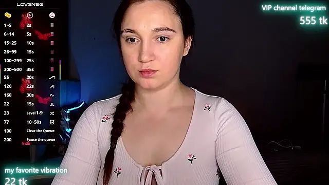 Eliz v tta online show from 10-13-25, 08:53