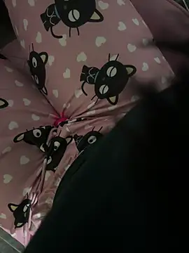 Snapshot of laure_torres chatting on 09-11-25, 07:08 laure torres online show from 09-11-25, 07:08