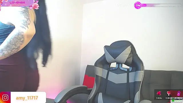 Snapshot of Am_Amy11 chatting on 10-11-25, 07:56 Am Amy11 online show from 10-11-25, 07:56