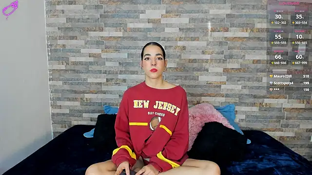 violett  golden online show from 10-07-25, 10:07