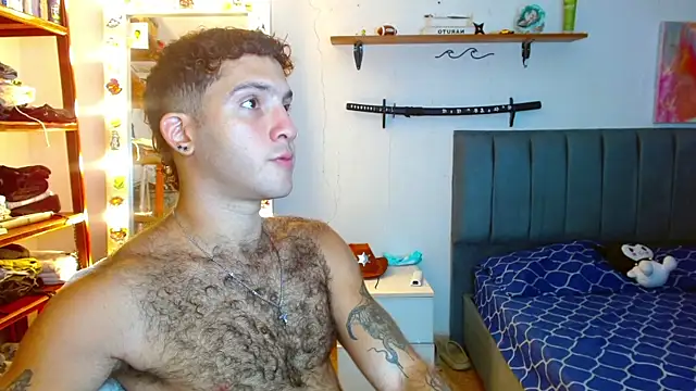 ocean boy online show from 10-28-25, 05:26