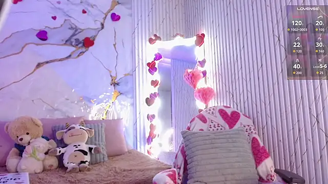 Naomy tay1 online show from 03-08-26, 02:04