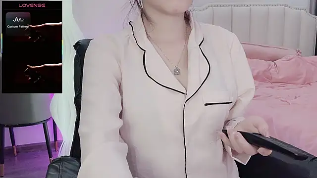 Snapshot of _Dorry_ chatting on 01-12-26, 10:31 Dorry online show from 01-12-26, 10:31