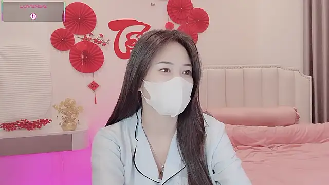 Snapshot of _Dorry_ chatting on 02-16-26, 04:36 Dorry online show from 02-16-26, 04:36