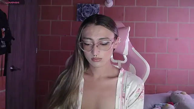 Andrea camilaaa online show from 10-11-25, 04:38